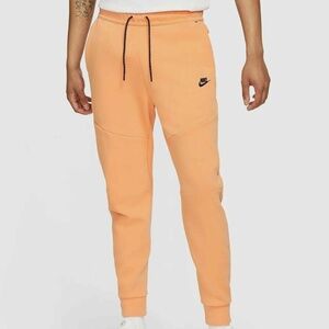 NIKE SPORTSWEAR TECH FLEECE PANTS